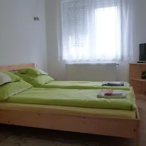 Keresztmama Haza Hajdúszoboszló
