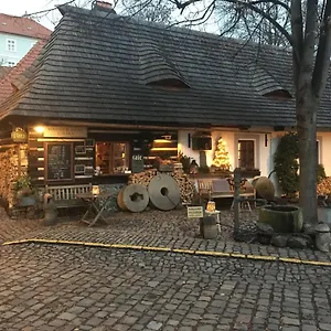 zkontrolujte dostupnost