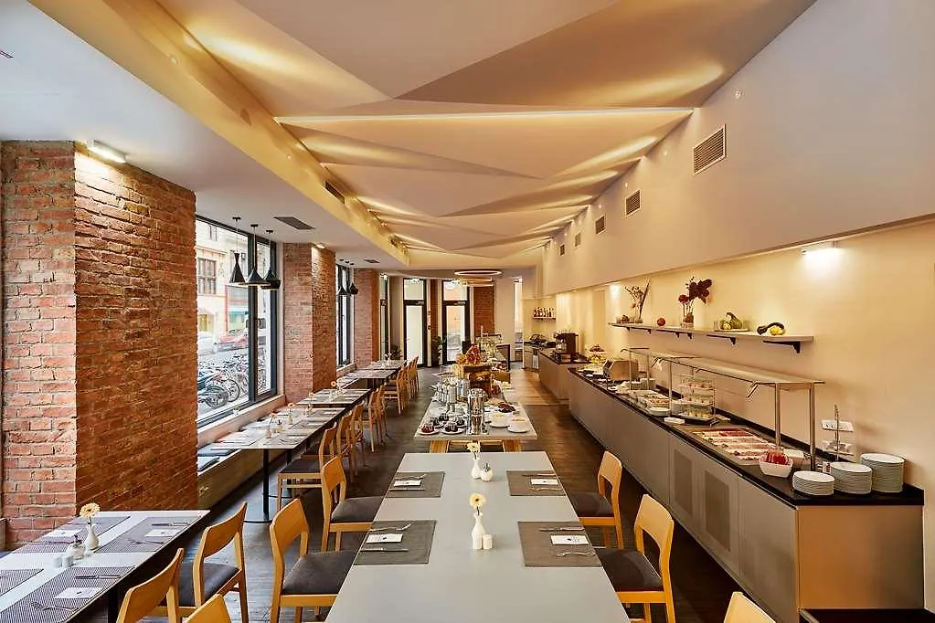 H+ Hotel Wien