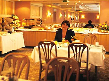 H+ Hotel Wien 4*, Bécs Ausztria
