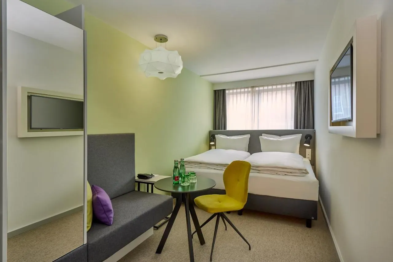 ****  H+ Hotel Wien Austria